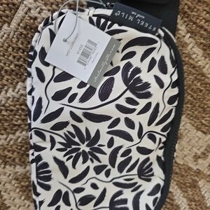 Spiegel Black and White Leaf Pattern Bag